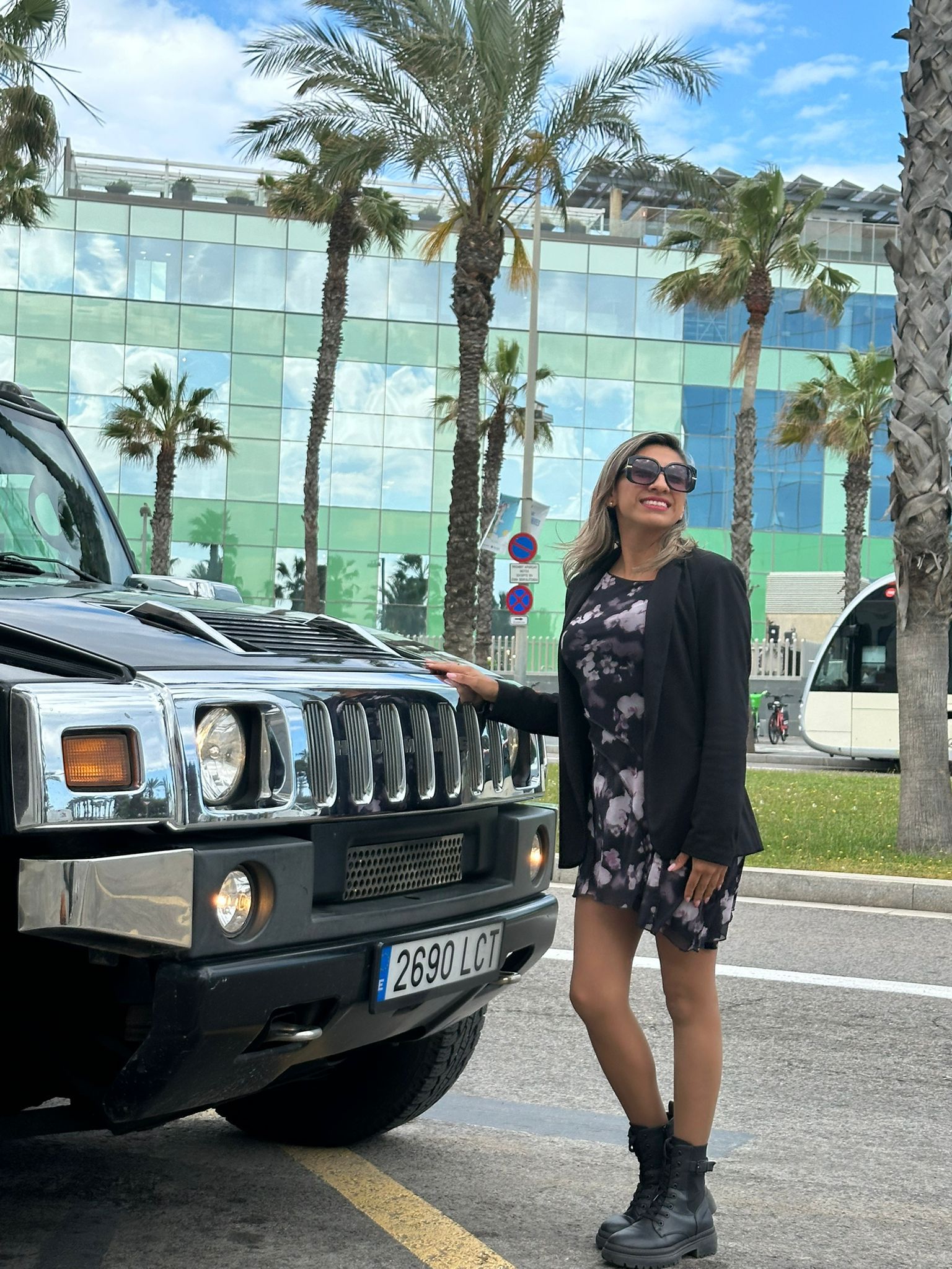 Hummer Negra (5) Limusinas Para 12 Personas