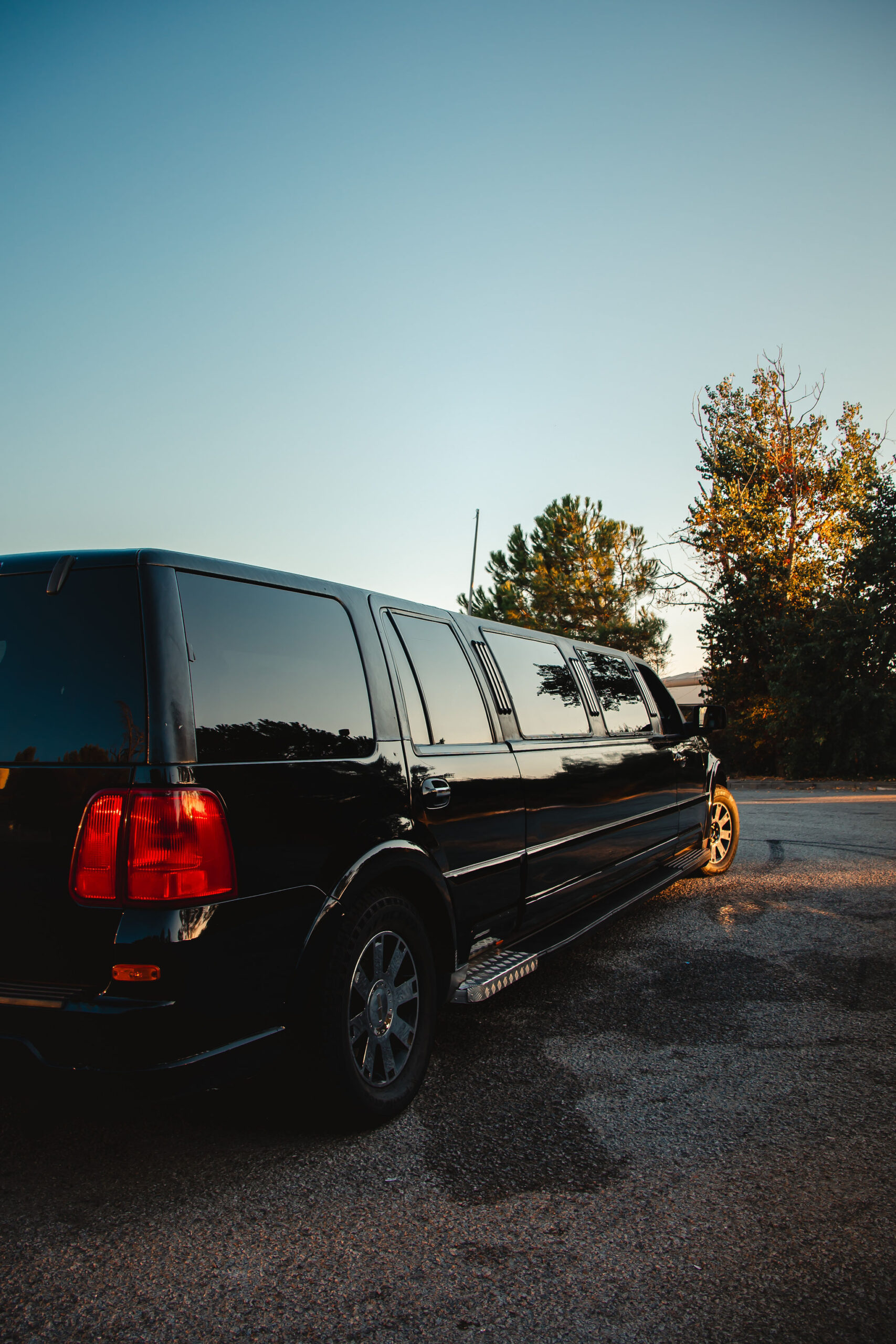 Lincoln Navigator negra — exterior 3 Lincoln Navigator negra: exterior, vista 3