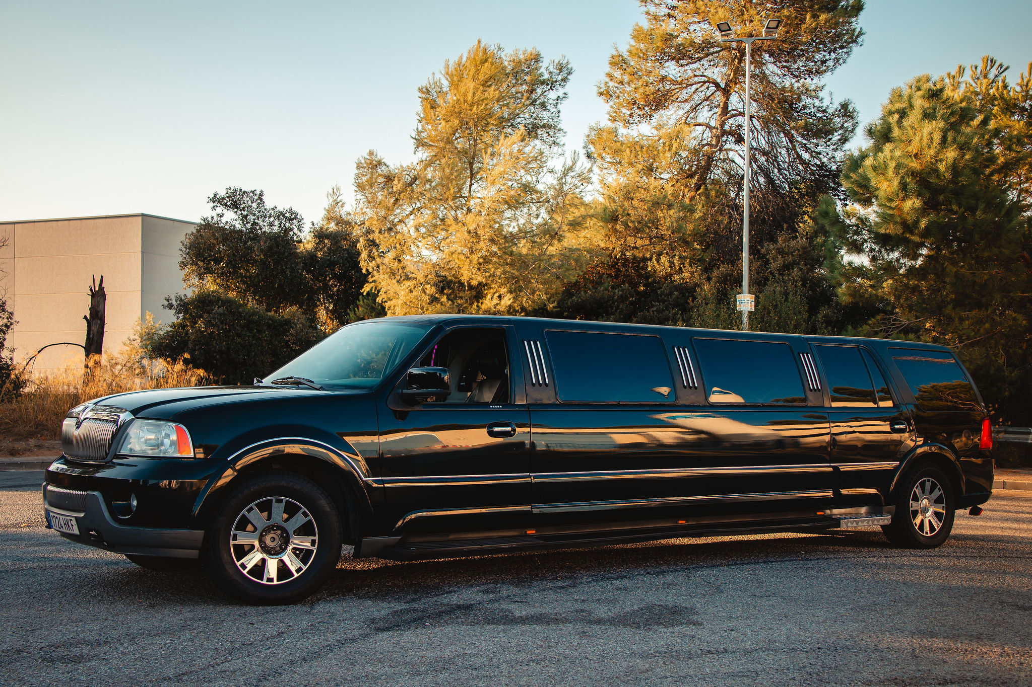 Lincoln Navigator negra — exterior 5 Lincoln Navigator negra: exterior, vista 5
